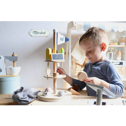 Drewniany trzypiętrowy stojak z lodami Fresh 12232-Small Foot,