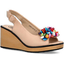 Skórzane sandały na koturnie - FILIPPO DS6021/25 BEŻOWE