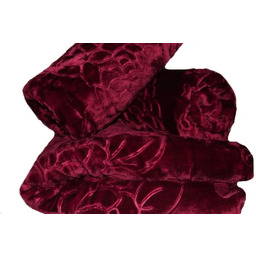 Komplet tłoczonych narzut na kanapę i fotele bordowy
