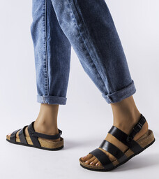 Czarne sandały na korkowej podeszwie Lee Cooper-38