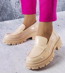 Beżowe lakierowane półbuty Phaneuf-39