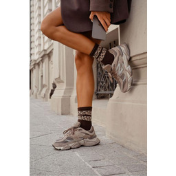 Skarpetki damskie brązowe z modnym wzorem panterki