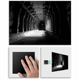 Plakat metalowy korytarz M