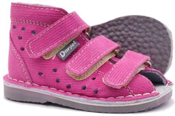 Kapcie Daniel sandałki profilaktyczne dziewczęce z obcasem Thomasa