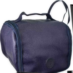 Trussardi Uomo 2011, Kosmetyczka