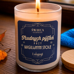Świeca o zapachu trudnych pytań przy wigilijnym stole