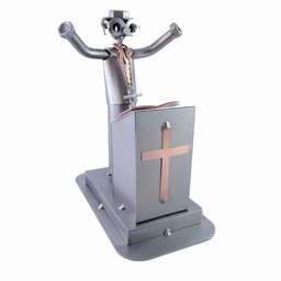 Metalowa figurka Ksiądz. Prezent dla Księdza