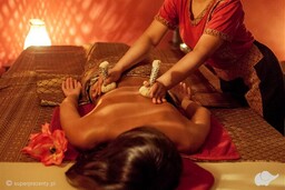 Masaż relaksacyjny w Samui Spa