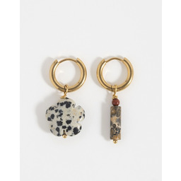 Pakamera Złote kolczyki koła Boho z zawieszkami