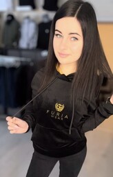 Bluza welurowa czarna damska z kapturem Furia