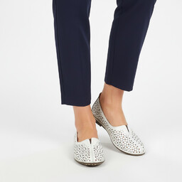 Artiker Półbuty damskie cholewka skóra naturalna perforowana wsuwany