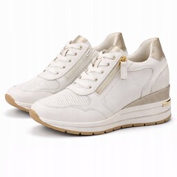 Białe sneakersy damskie na koturnie ze złotymi akcentami