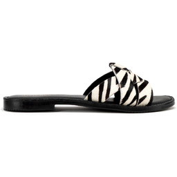 Damskie klapki ze skóry w zwierzęcy wzór czarno