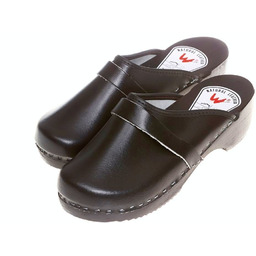 Damskie solidne wsuwane skórzane drewniaki marki Wójciak Podhale