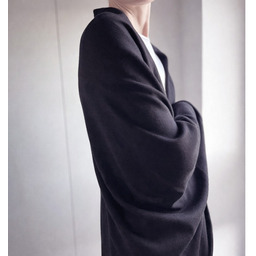 Pakamera Sweter wdzianko grubsze czarne