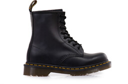 Dr. Martens Black Smooth 11822006 40