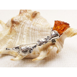 Broszka srebrna z bursztynem 443-29