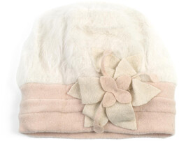 Beret Angora Flower