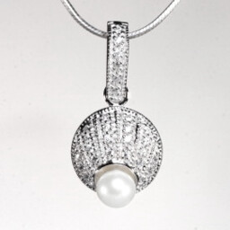 INKRUSTOWANY Srebrny wisiorek naturalna perła i cyrkonie owal