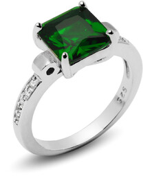 Srebrny Pieścionek z Kwadratową Zieloną Cyrkonią