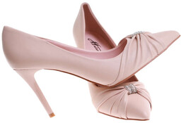 Beżowe czółenka damskie na szpilce