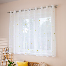 Markizeta Firana gotowa na etaminie w stokrotki haftowana