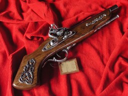DAWNY WŁOSKI PISTOLET SKAŁKA (W175)