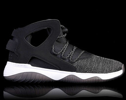 Nike Air Flight Huarache Ultra Oreo