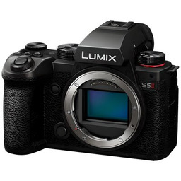 PANASONIC Aparat bezlusterkowy Lumix S5II (DC-S5M2E), Full Frame,