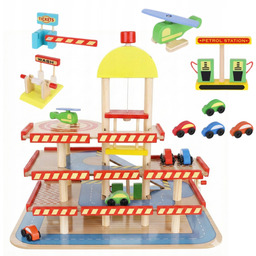 Parking drewniany z windą i myjnią dla dzieci