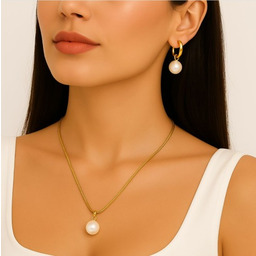 Komplet elegancki damski złoty perły kolczyki i naszyjnik