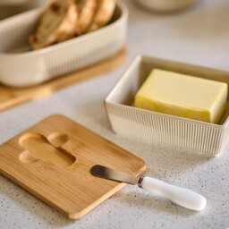 Maselniczka z bambusową pokrywką i nożykiem do masła