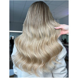Voucher na zabiegi fryzjerskie Hollywood Hair Szczecin