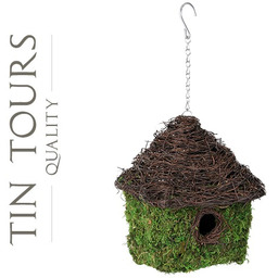 OZDOBNY DOMEK DLA PTAKÓW Z TRAWY I MCHU