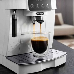 DeLonghi Ekspres ciśnieniowy ECAM 220.20.W