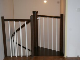 Balustrada metalowa do schodów kręconych DUDA model Berlin