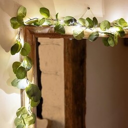Sztuczny łańcuch świetlny na baterie, sztuczne eukaliptusy, winorośl,