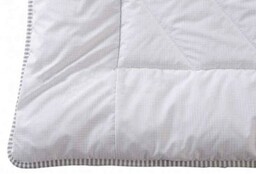 Kołdra antyalergiczna ANTYROZTOCZOWA letnia Piórex