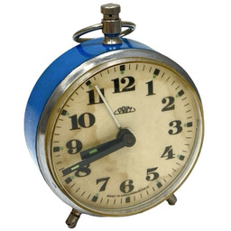 Pakamera Niebieski mechaniczny budzik z uchwytem PRIM, Czechosłowacja,