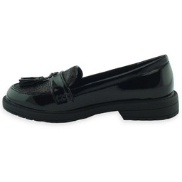 Dziewczęce mokasyny czarne lakierowane byty dla niej Wojtyłko