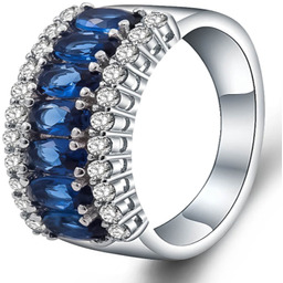 Srebrny Pierścionek z Szafirowymi Cyrkoniami