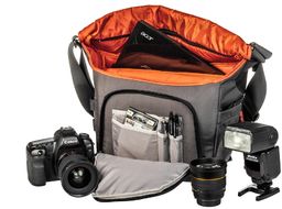 Genesis Michigan - torba fotograficzna