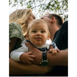 Portret rodzinny rodzinna sesja zdjęciowa w plenerze Kraków