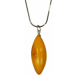 Kolia z mlecznym bursztynem