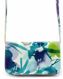 Zgrabna damska listonoszka przez ramię kwiatowy wzór