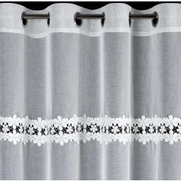 Firana biała z kwiatową koronką FK023-01
