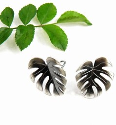 Klipsy srebrne z Listkami Monstery Venus Galeria