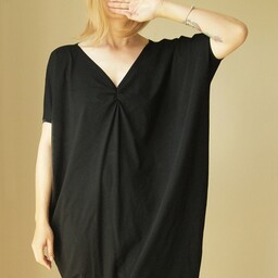 Pakamera Sukienka krótki rękaw asymetria Czarna Dekolt V