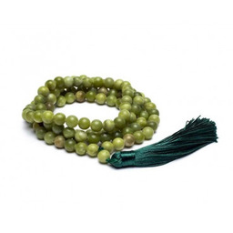 Mala z Zielonym Jadeitem, 108 koralików, rozmiar 0.8cm