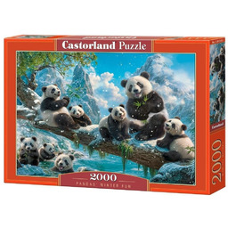 Puzzle 2000 Pandas'' Winter Fun